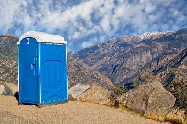 Best Portable bathroom rental  in Merriam Woods, MO